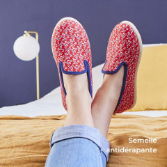 Charentaise Femme Liberty Rouge portée