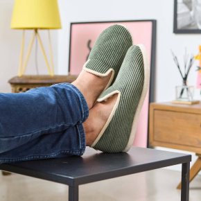 Charentaises Rétro Kaki – Chaussons côtelés verts Made in France                     