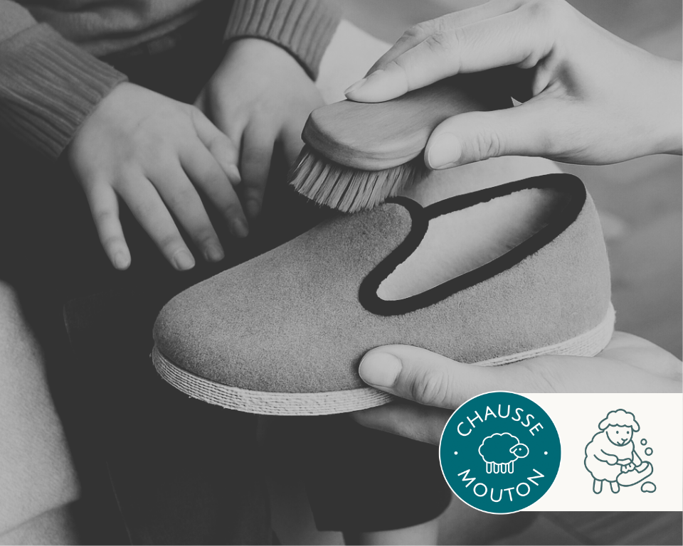 Entretien des chaussons enfants Chausse Mouton - brossage doux à la main